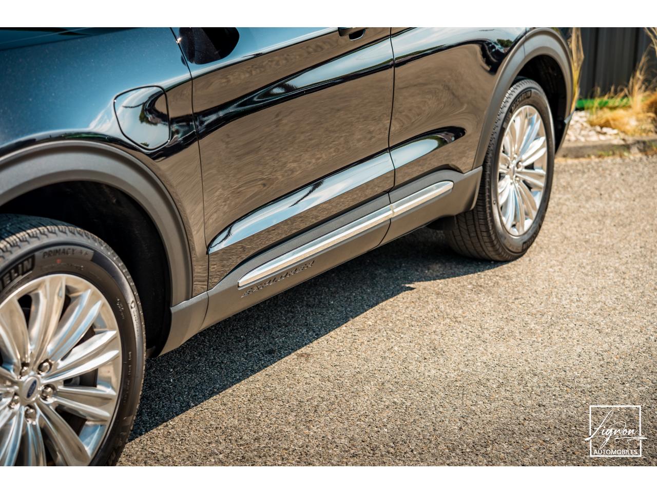 Photo FORD EXPLORER Platinum 3.0 V6 EcoBoost - 457 Parallel PHEV - BVA  7 places - TVA Apparente - 1er main - à partir d