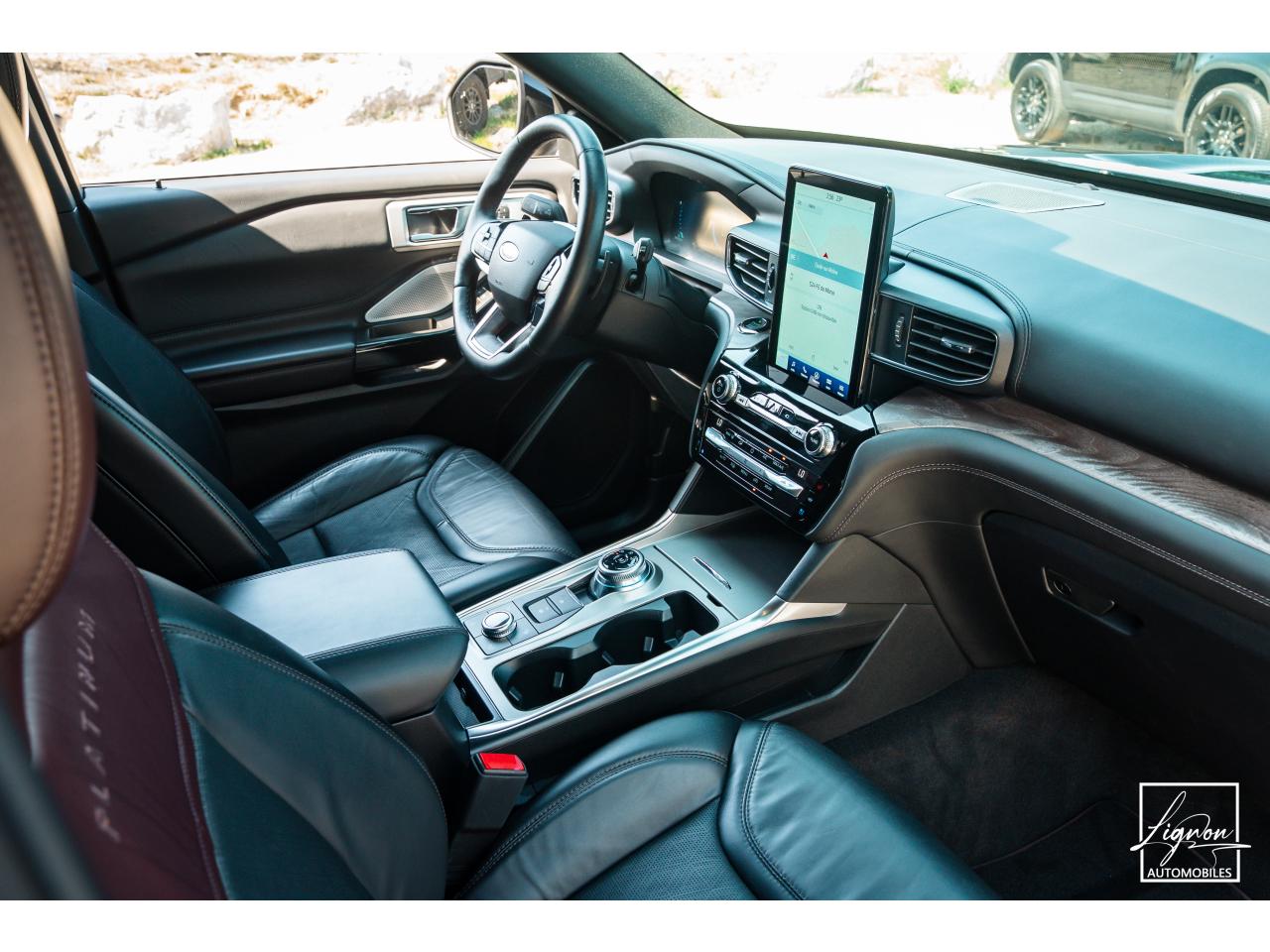 Photo FORD EXPLORER Platinum 3.0 V6 EcoBoost - 457 Parallel PHEV - BVA  7 places - TVA Apparente - 1er main - à partir d