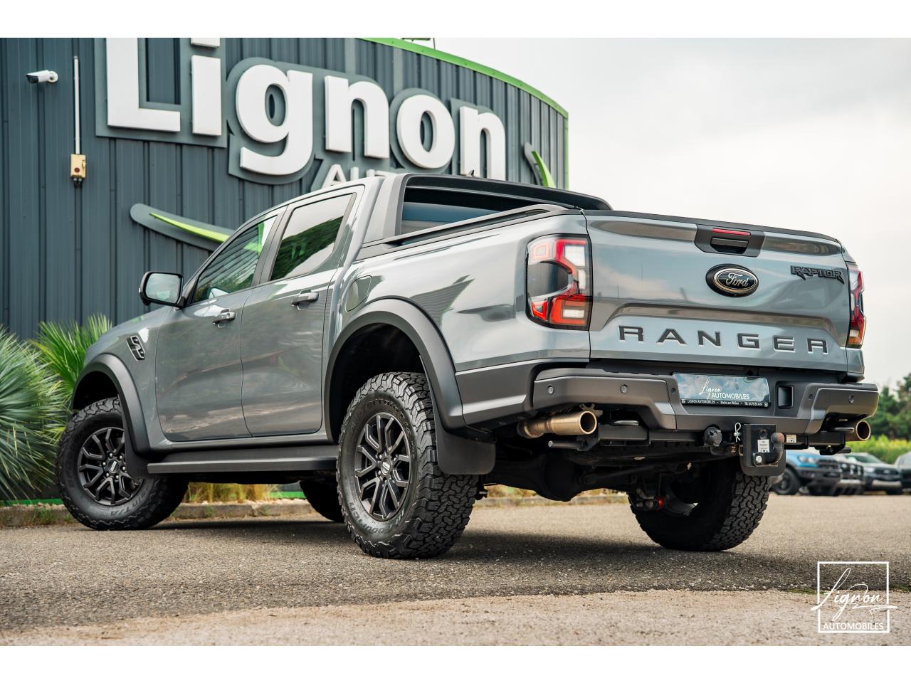 Photo FORD RANGER Raptor 3.0 V6 EcoBoost - 292 - BVA10 Double Cabine - TVA Apparente - à partir de 561 euros