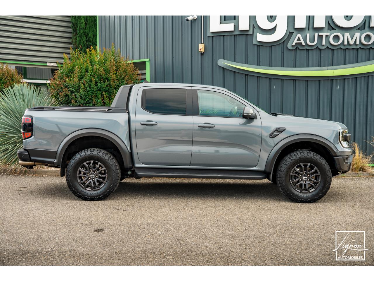 Photo FORD RANGER Raptor 3.0 V6 EcoBoost - 292 - BVA10 Double Cabine - TVA Apparente - à partir de 561 euros