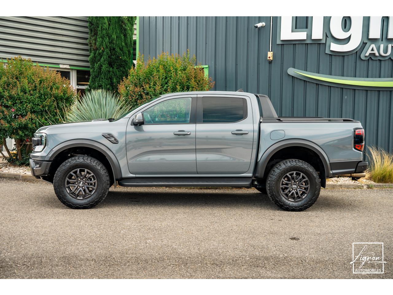 Photo FORD RANGER Raptor 3.0 V6 EcoBoost - 292 - BVA10 Double Cabine - TVA Apparente - à partir de 561 euros