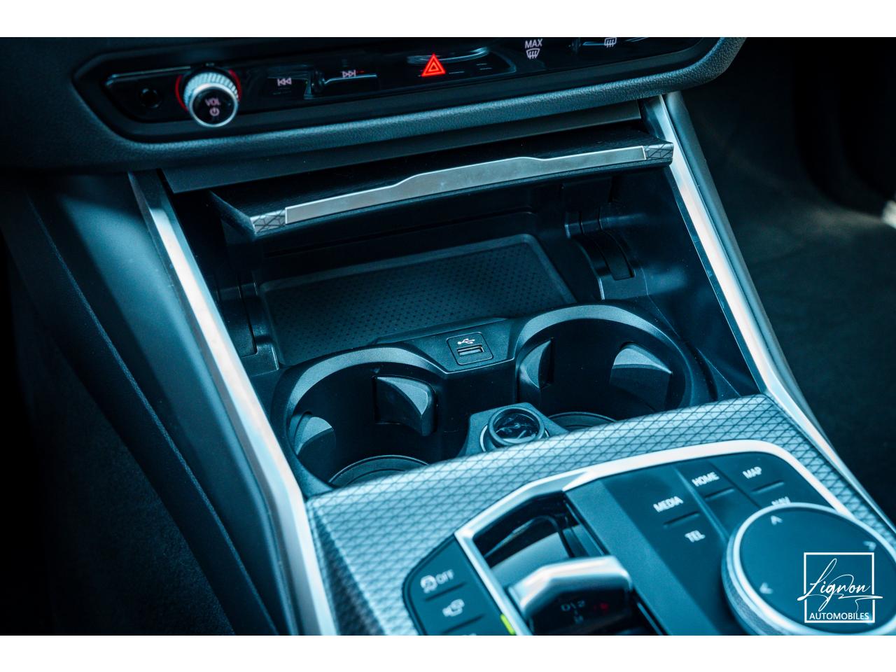 Photo BMW SERIE 3 330d xDrive Touring - BVA Sport  TOURING G21 LCI M Sport PHASE 2