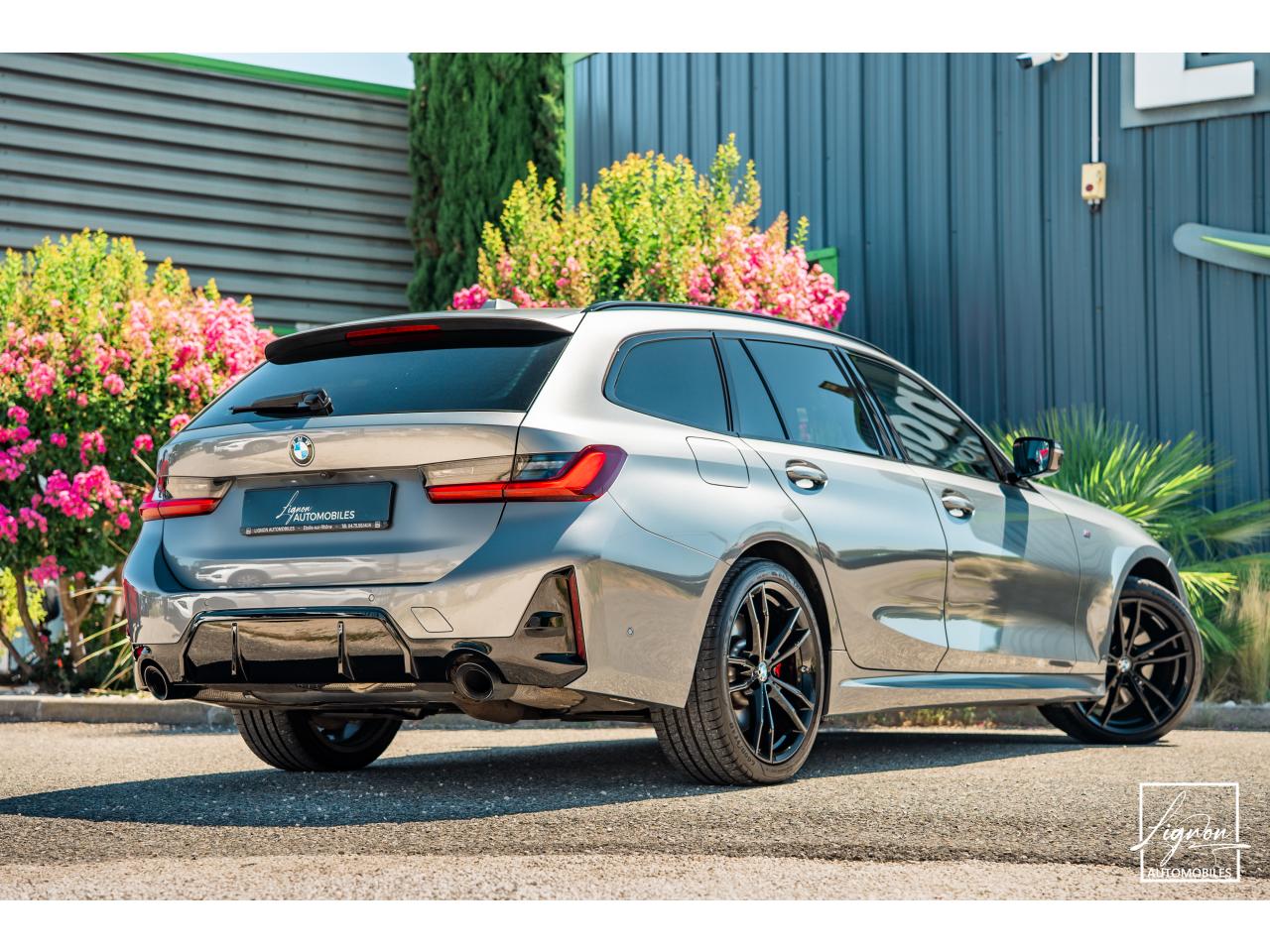 Photo BMW SERIE 3 330d xDrive Touring - BVA Sport  TOURING G21 LCI M Sport PHASE 2