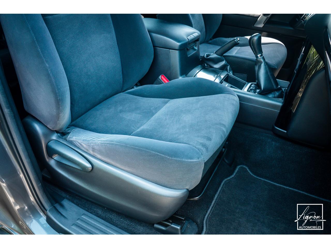 Photo TOYOTA LAND CRUISER 177 D-4D 5 places  KDJ 150 Légende BVM6