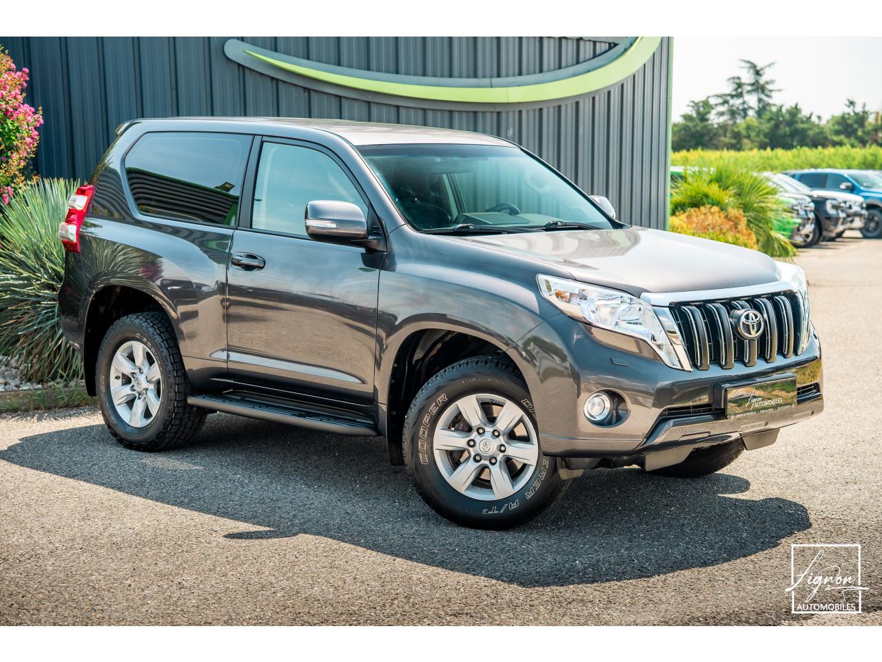 TOYOTA LAND CRUISER 177 D-4D 5 places  KDJ 150 Légende BVM6