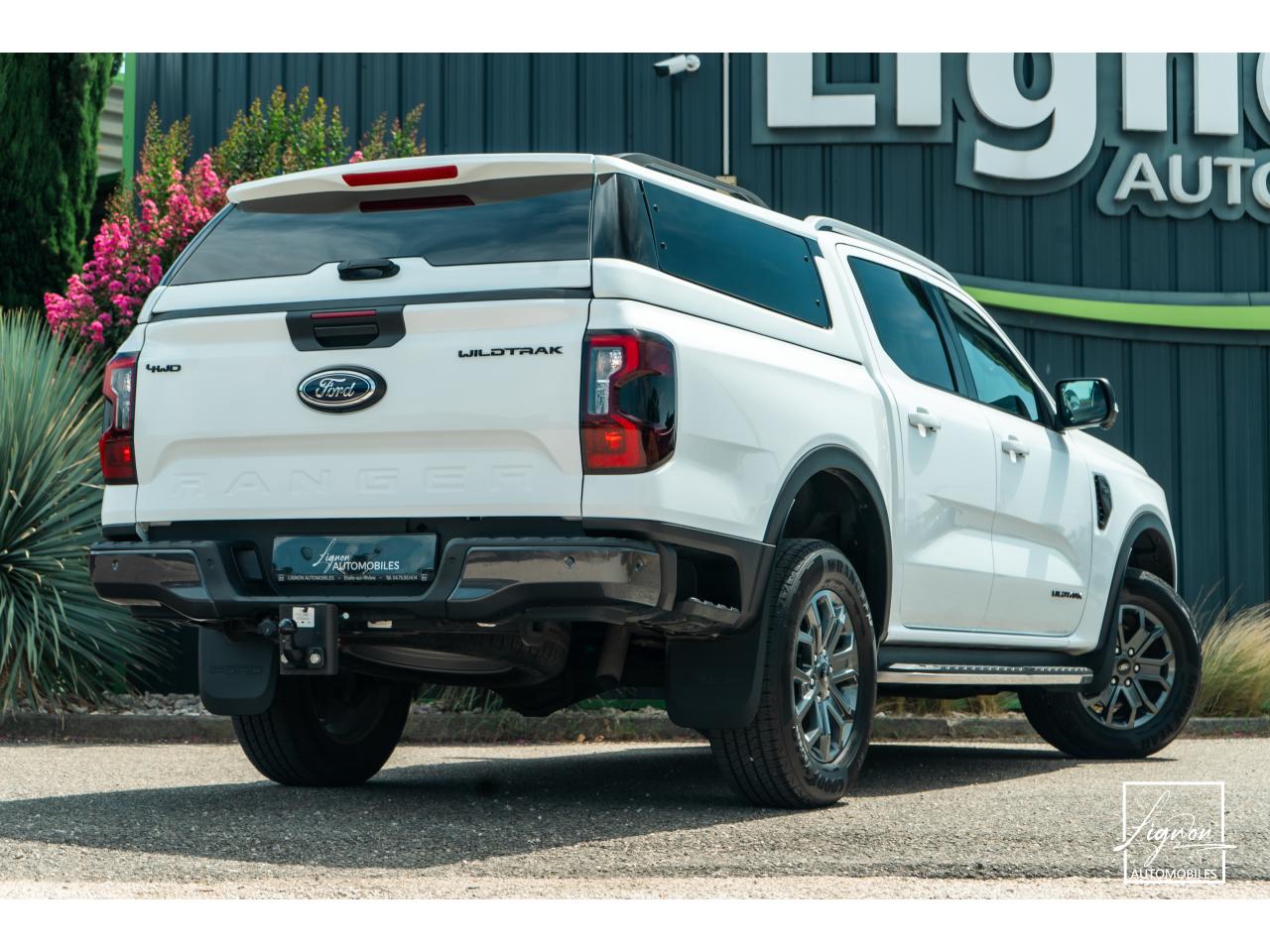 Photo FORD RANGER Wildtrak 2.0 EcoBlue - 205 - BVA10 Double Cabine 5 places - 1er main -  à partir de 393 euros