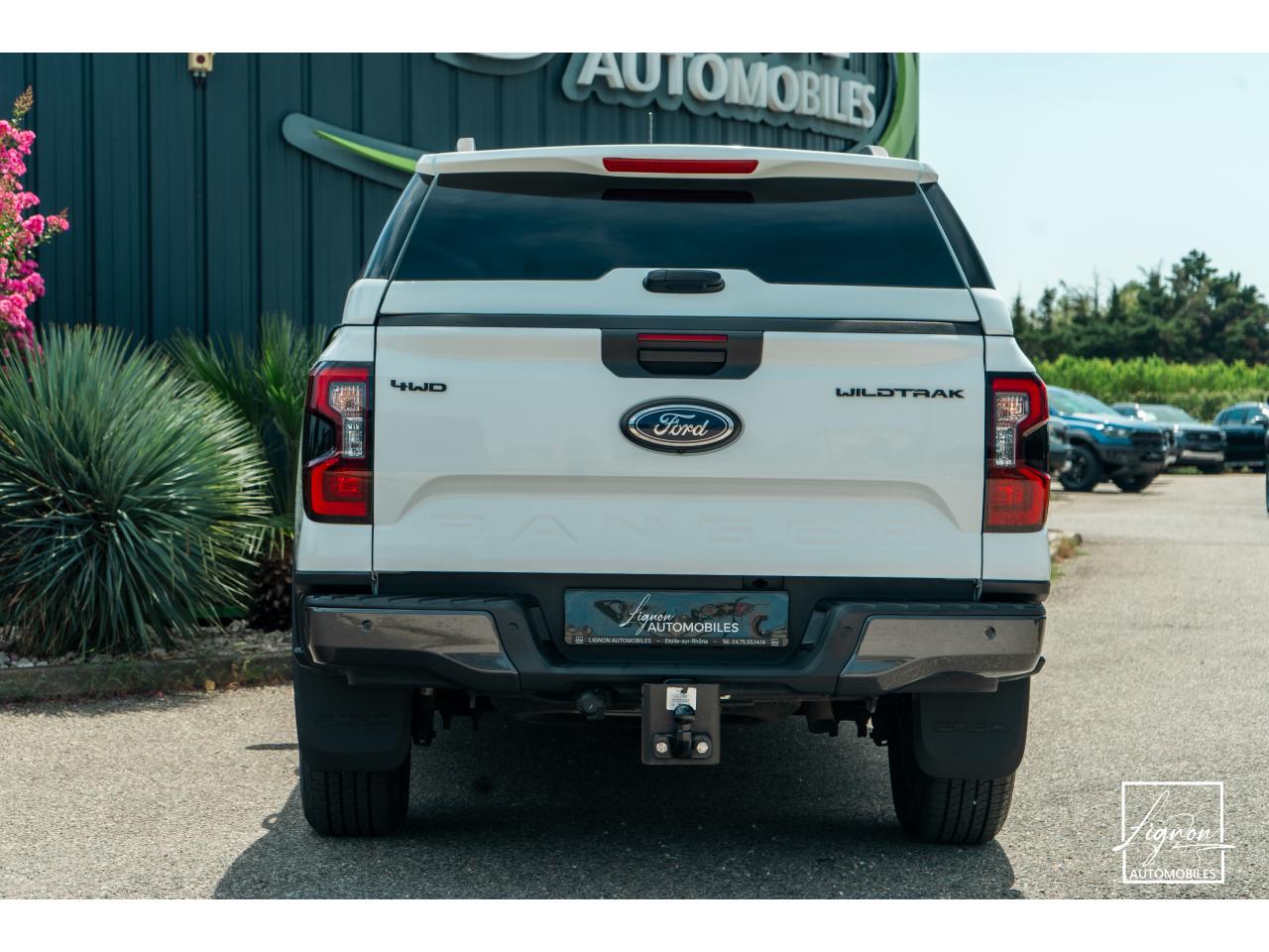 Photo FORD RANGER Wildtrak 2.0 EcoBlue - 205 - BVA10 Double Cabine 5 places - 1er main -  à partir de 393 euros
