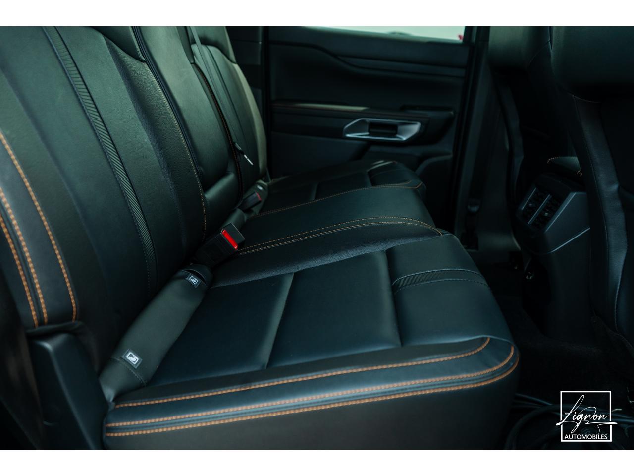 Photo FORD RANGER Wildtrak PHEV 2.3 EcoBoost 281 ch - BVA  Double Cabine - TVA Apparente - à partir de 533 euros