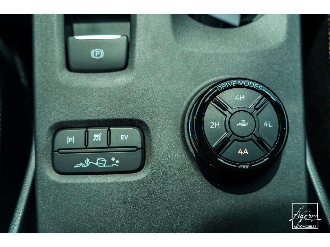 Photo FORD RANGER Wildtrak PHEV 2.3 EcoBoost 281 ch - BVA  Double Cabine - TVA Apparente - à partir de 533 euros