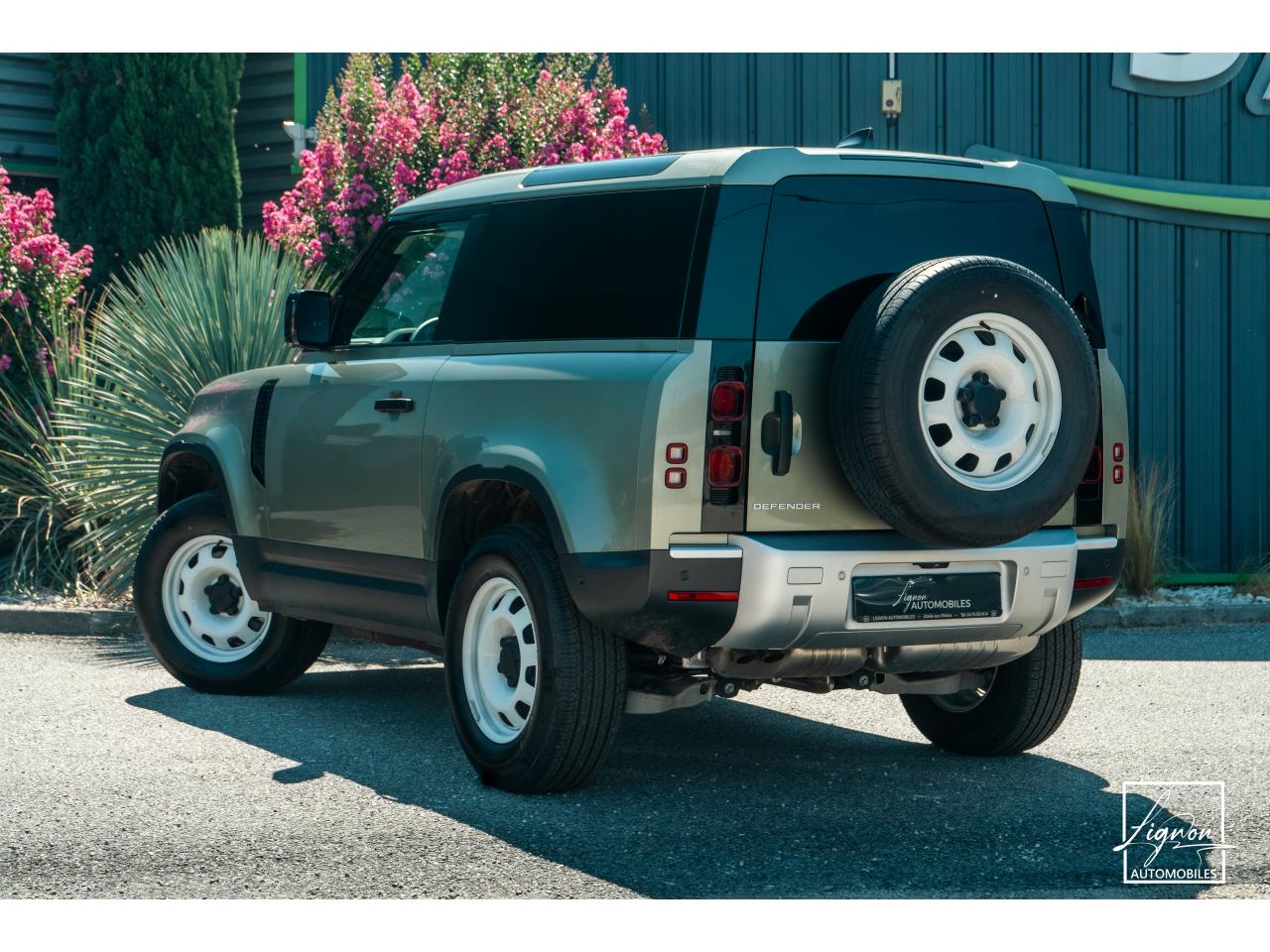 Photo LAND ROVER DEFENDER 90 Hard Top 3.0 D200