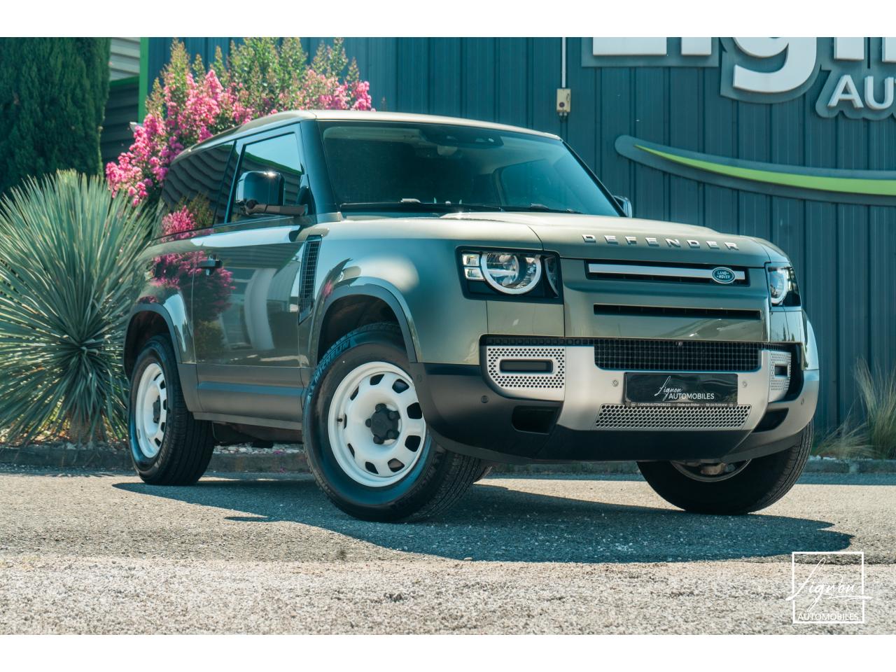 Photo LAND ROVER DEFENDER 90 Hard Top 3.0 D200