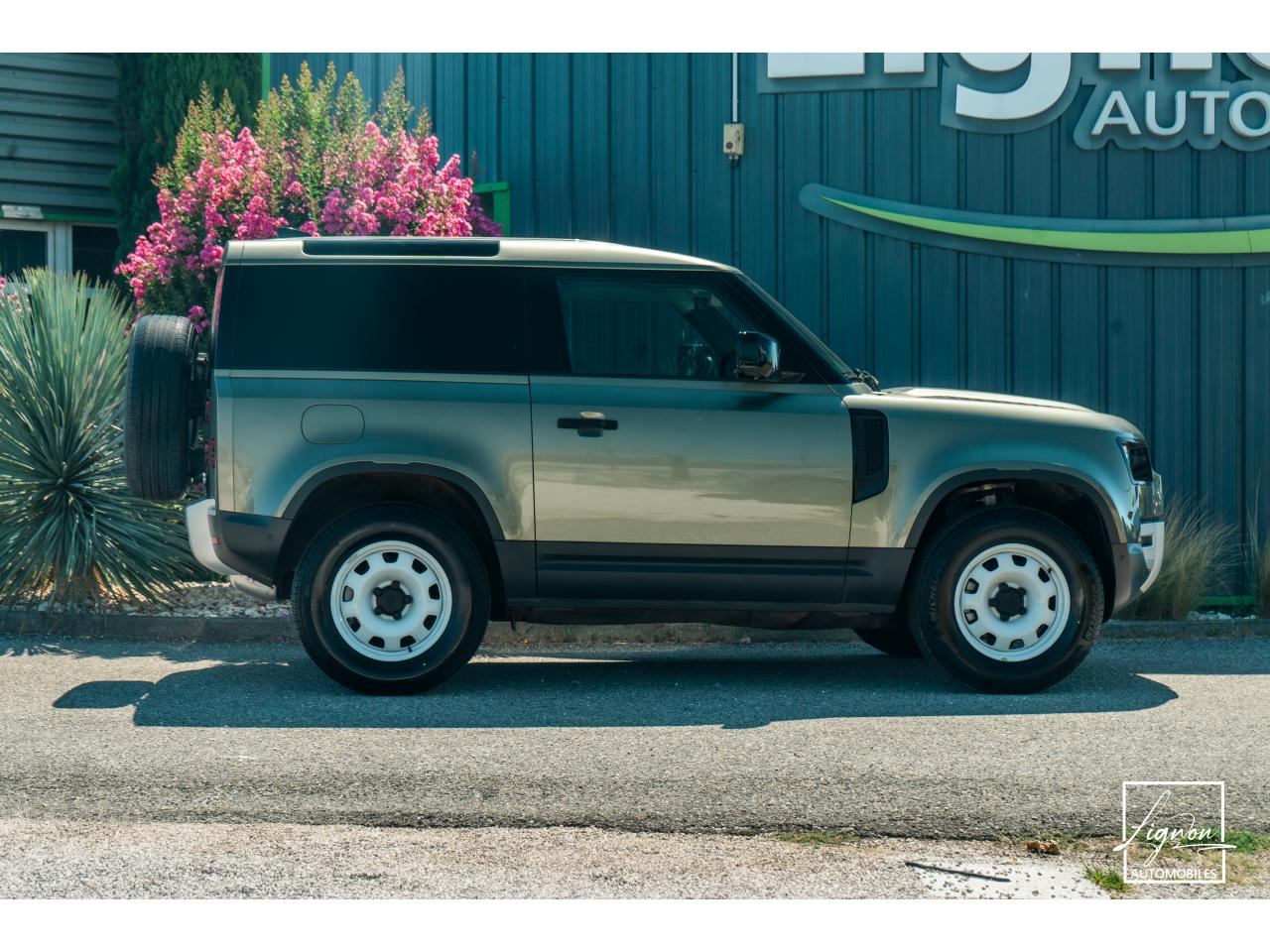 Photo LAND ROVER DEFENDER 90 Hard Top 3.0 D200