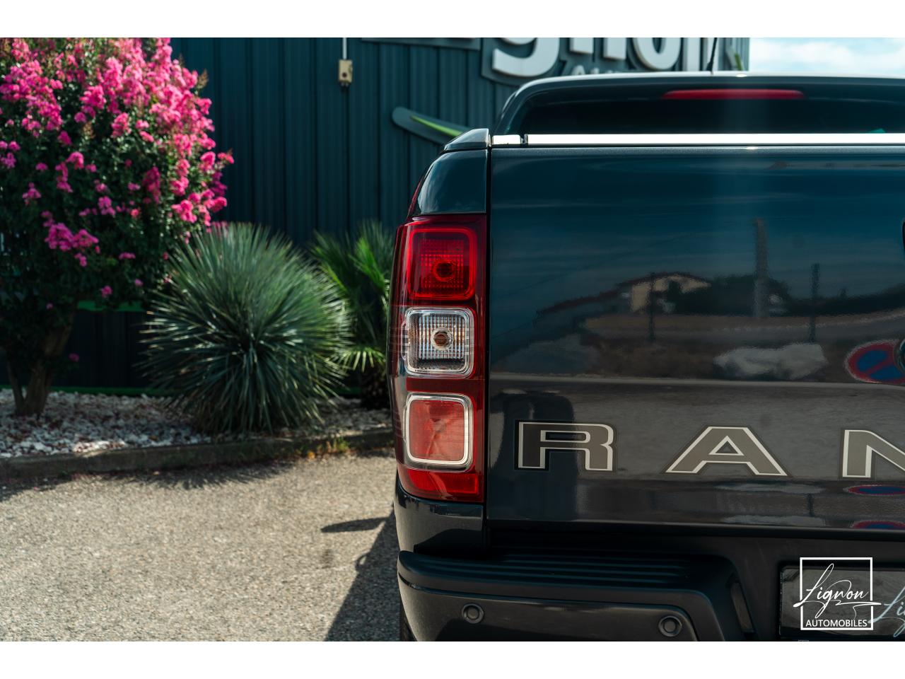 Photo FORD RANGER Wildtrak 2.0 EcoBlue - 213 - BVA10 - Double Cabine - 1er main - Rideau Elec.