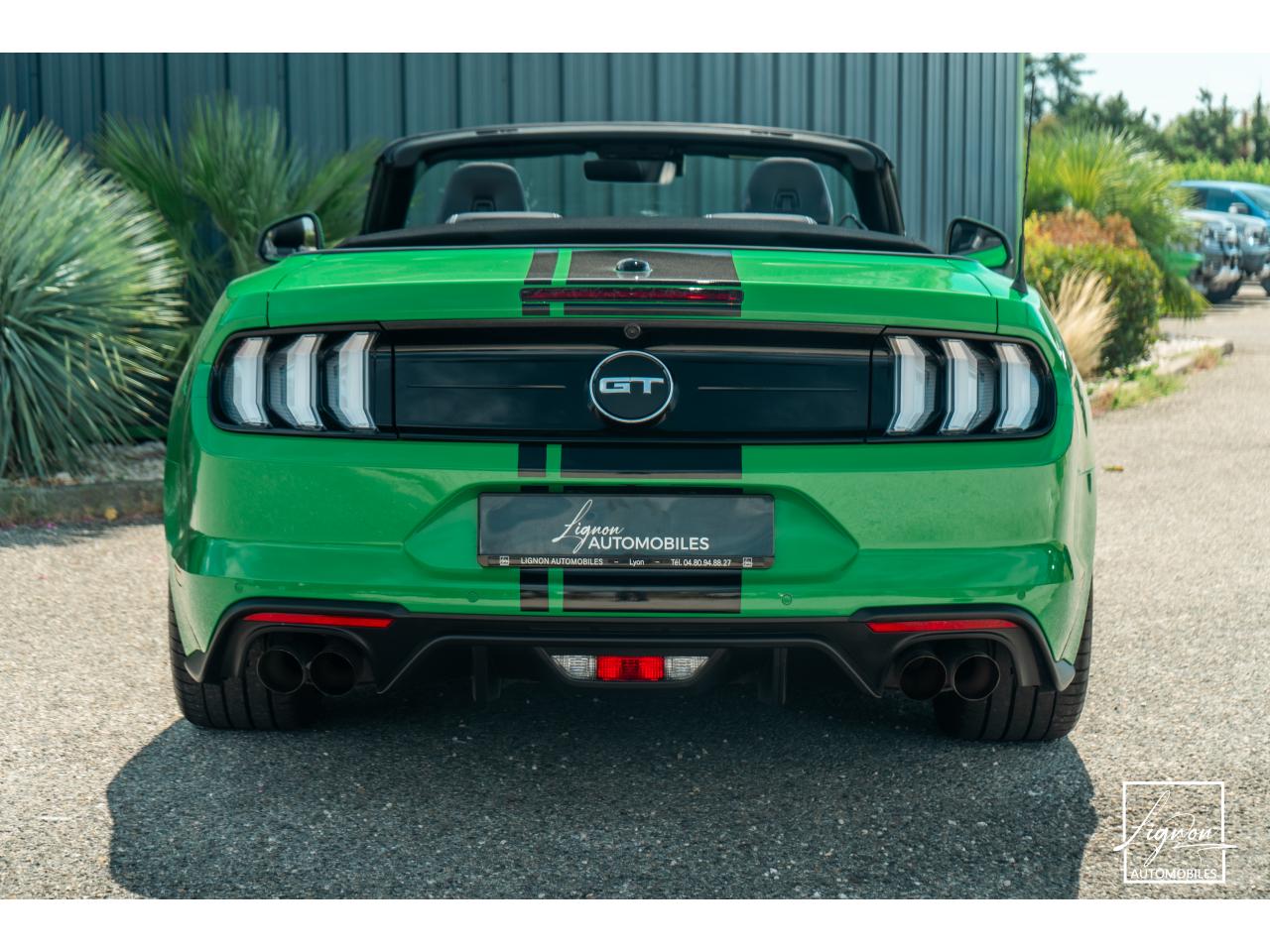 Photo FORD MUSTANG Cabriolet 5.0 V8 - 450 - BVA10  - 1er main - Magneride - Spinel Green