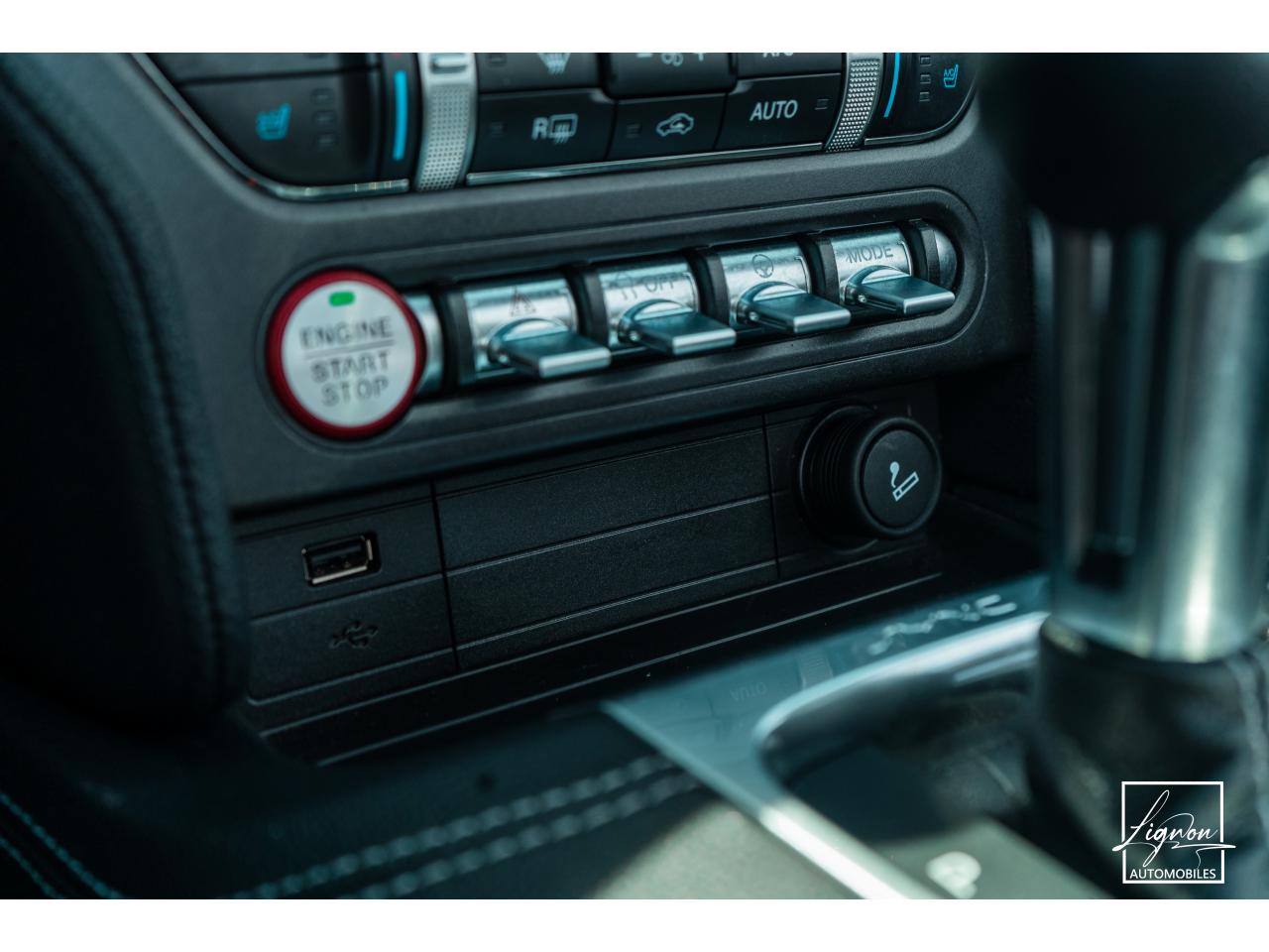 Photo FORD MUSTANG Cabriolet 5.0 V8 - 450 - BVA10  - 1er main - Magneride - Spinel Green