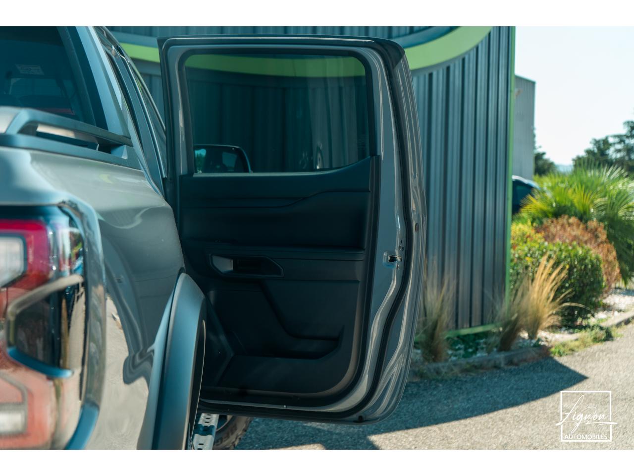 Photo FORD RANGER Raptor 3.0 V6 EcoBoost - 292 - BVA10 - à partir de 556 euros