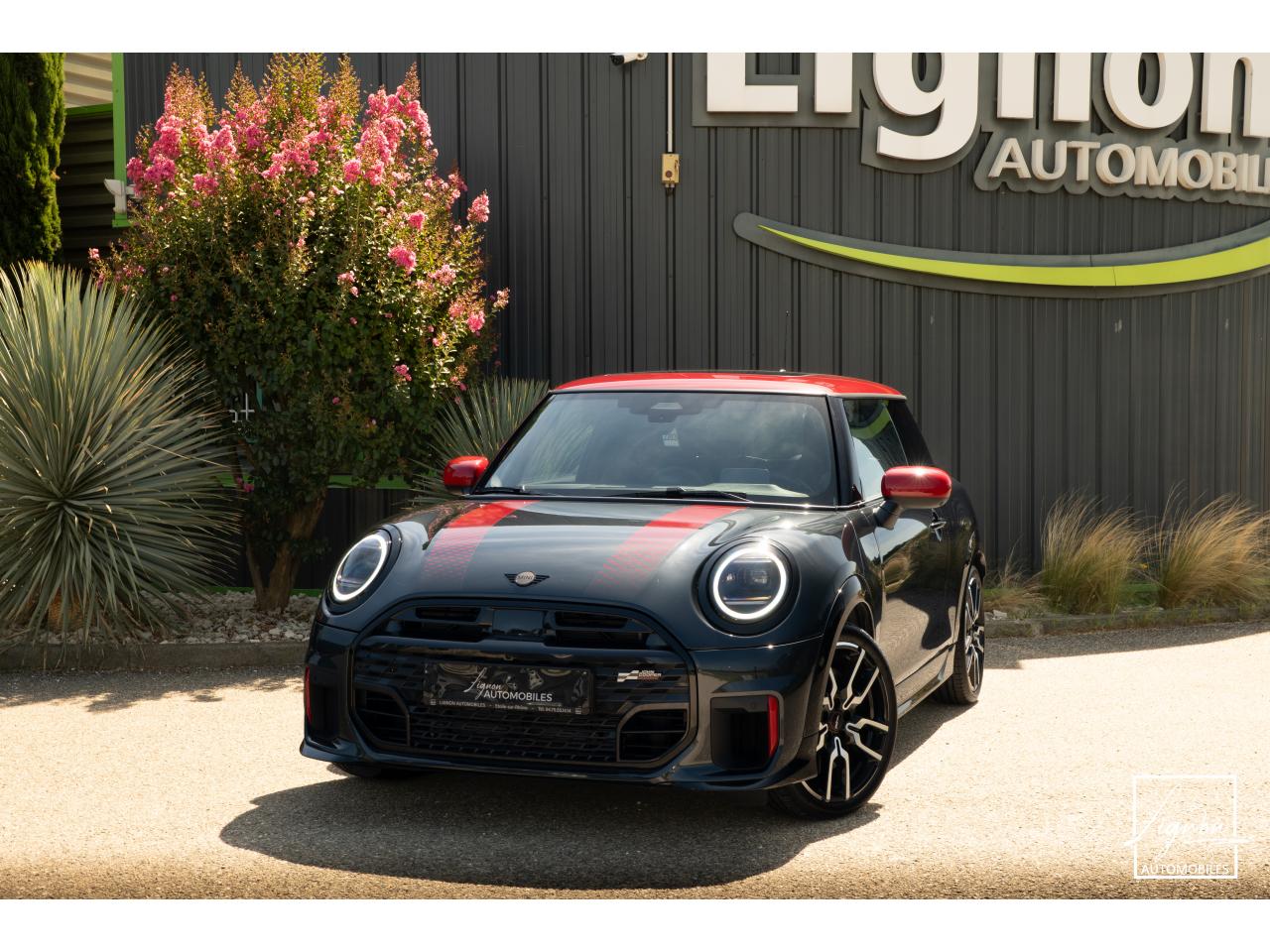 Photo MINI MINI Cooper 2.0 - 231 - BVR Sport F66 John Cooper Works Pack XL - à partir de 358 euros