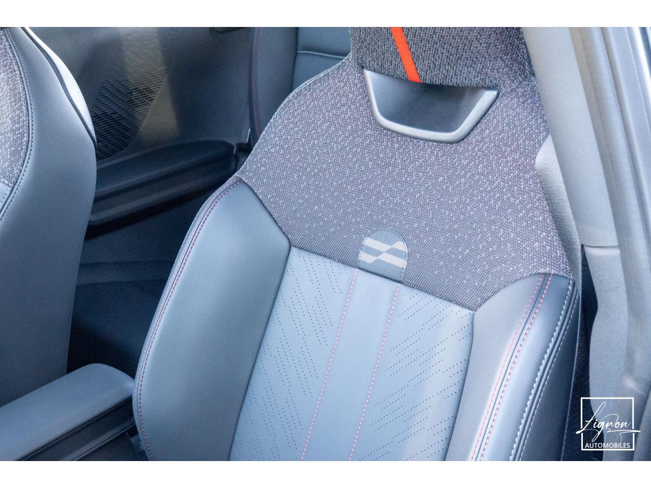 Photo MINI MINI Cooper 2.0 - 231 - BVR Sport F66 John Cooper Works Pack XL - à partir de 358 euros
