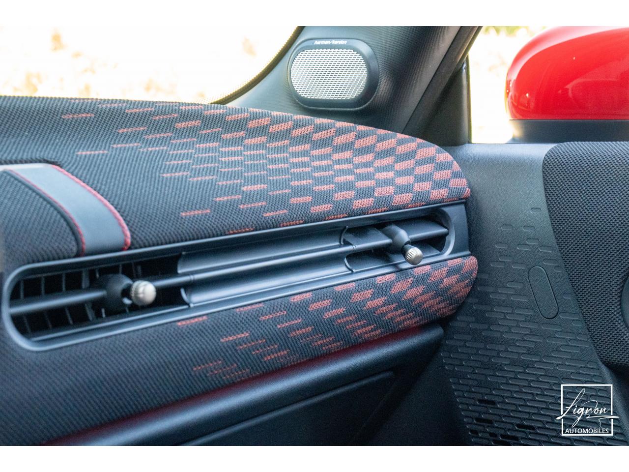 Photo MINI MINI Cooper 2.0 - 231 - BVR Sport F66 John Cooper Works Pack XL - à partir de 358 euros