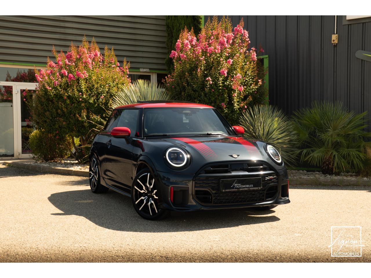 Photo MINI MINI Cooper 2.0 - 231 - BVR Sport F66 John Cooper Works Pack XL - à partir de 358 euros