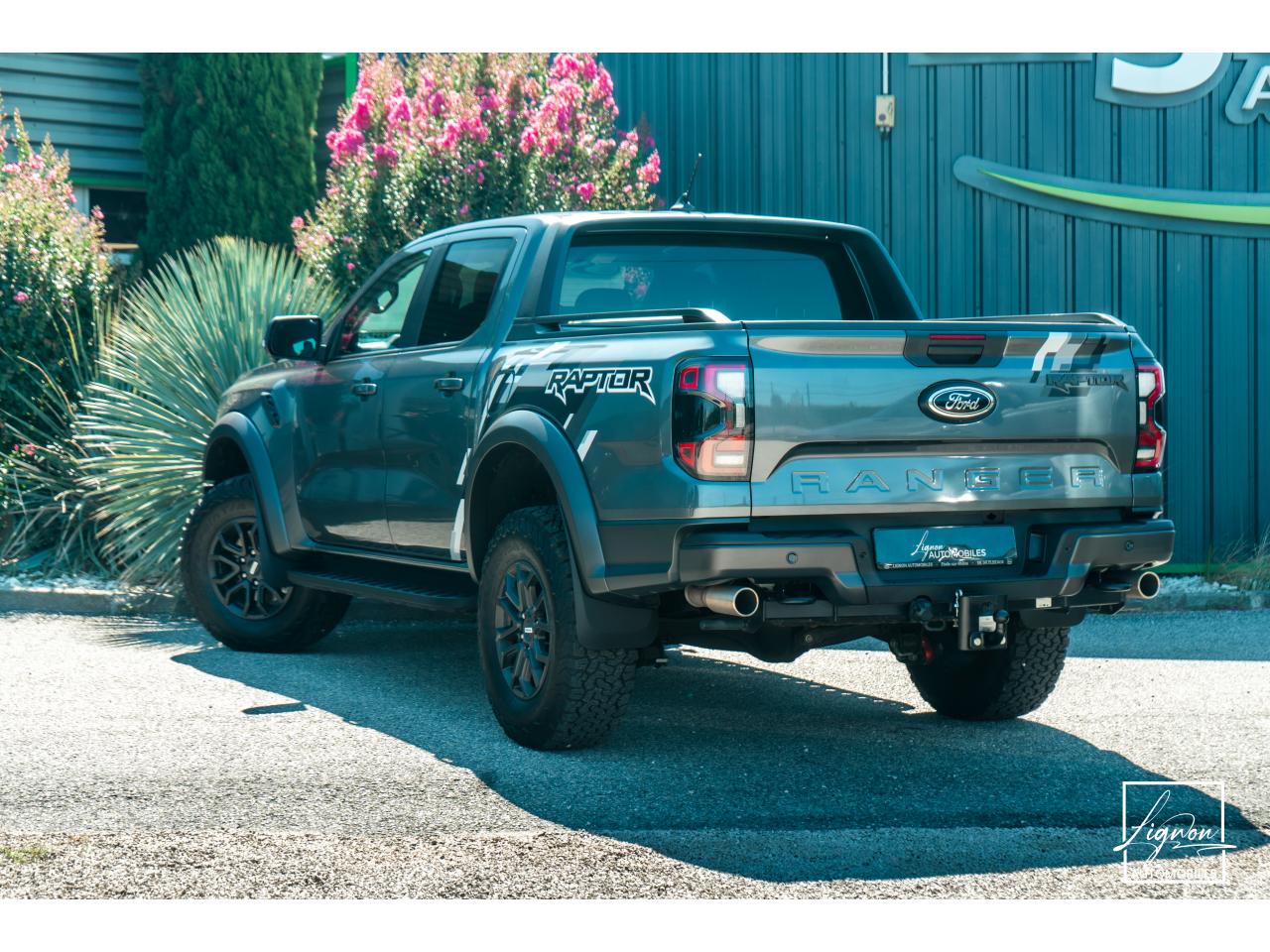 Photo FORD RANGER Raptor 3.0 V6 EcoBoost - 292 - BVA 4 Places - TVA Apparente - à partir de 712 euros