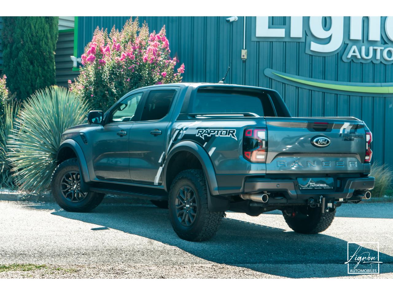 Photo FORD RANGER Raptor 3.0 V6 EcoBoost - 292 - BVA 4 Places - TVA Apparente - à partir de 712 euros