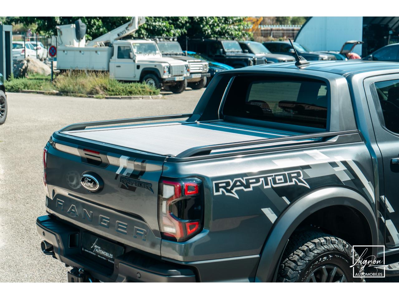 Photo FORD RANGER Raptor 3.0 V6 EcoBoost - 292 - BVA 4 Places - TVA Apparente - à partir de 712 euros