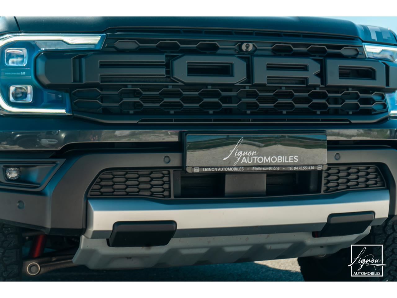 Photo FORD RANGER Raptor 3.0 V6 EcoBoost - 292 - BVA 4 Places - TVA Apparente - à partir de 712 euros