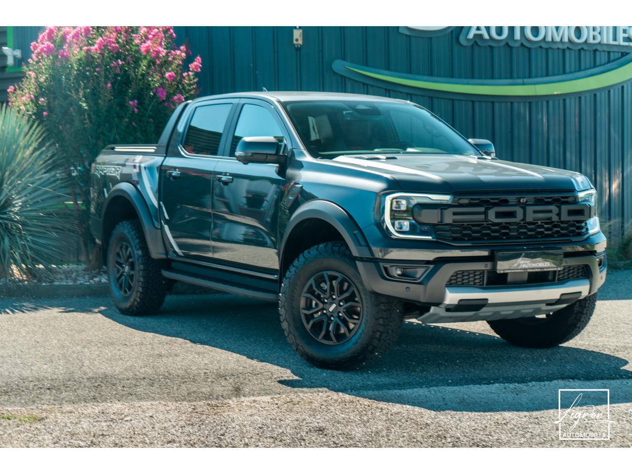 Photo FORD RANGER Raptor 3.0 V6 EcoBoost - 292 - BVA 4 Places - TVA Apparente - à partir de 712 euros
