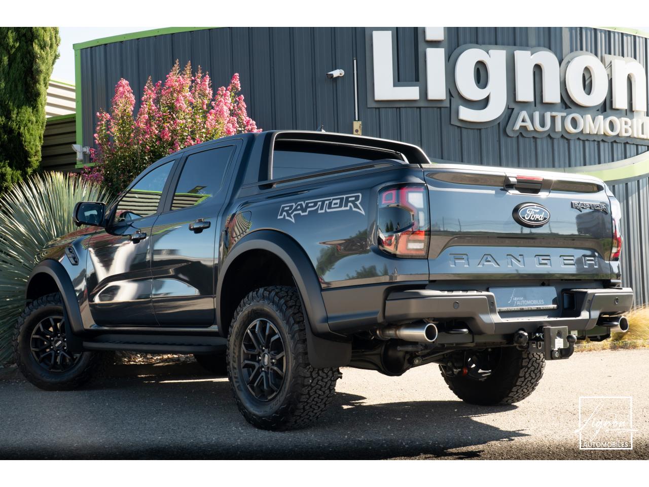 Photo FORD RAPTOR 3.0 V6 EcoBoost - 292 - BVA 2026 4 places - TVA Apparente - à partir de 752 euros