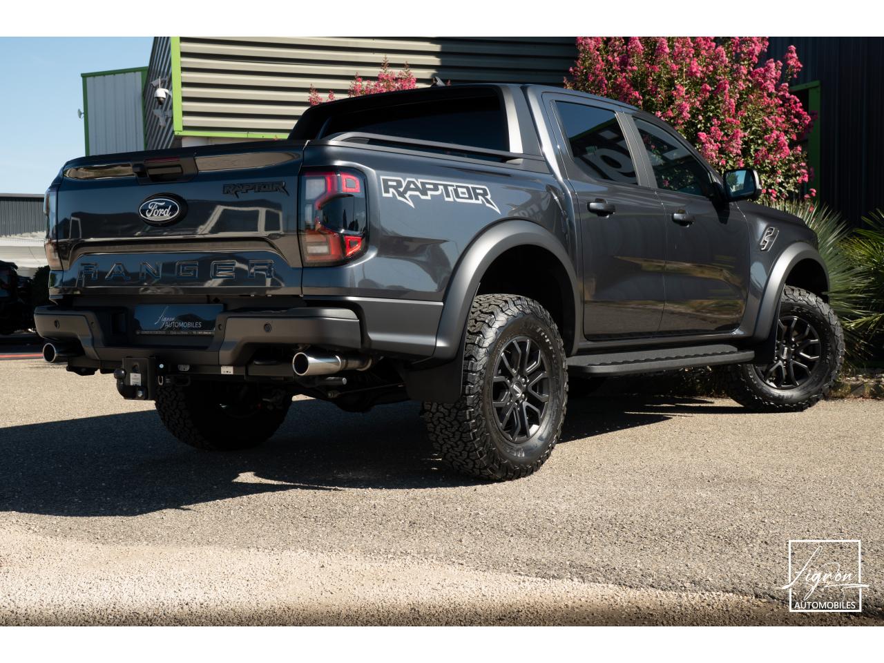 Photo FORD RAPTOR 3.0 V6 EcoBoost - 292 - BVA 2026 4 places - TVA Apparente - à partir de 752 euros