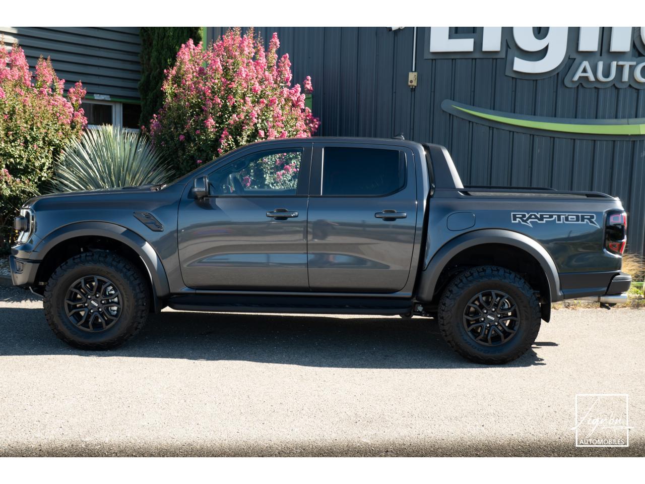 Photo FORD RAPTOR 3.0 V6 EcoBoost - 292 - BVA 2026 4 places - TVA Apparente - à partir de 752 euros
