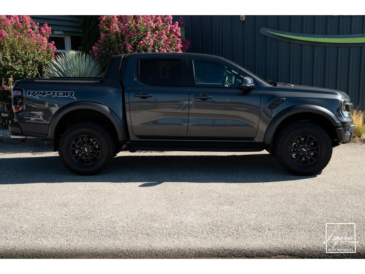 Photo FORD RANGER Raptor 3.0 V6 EcoBoost - 292 - BVA 2026 4 places - TVA Apparente - à partir de 752 euros