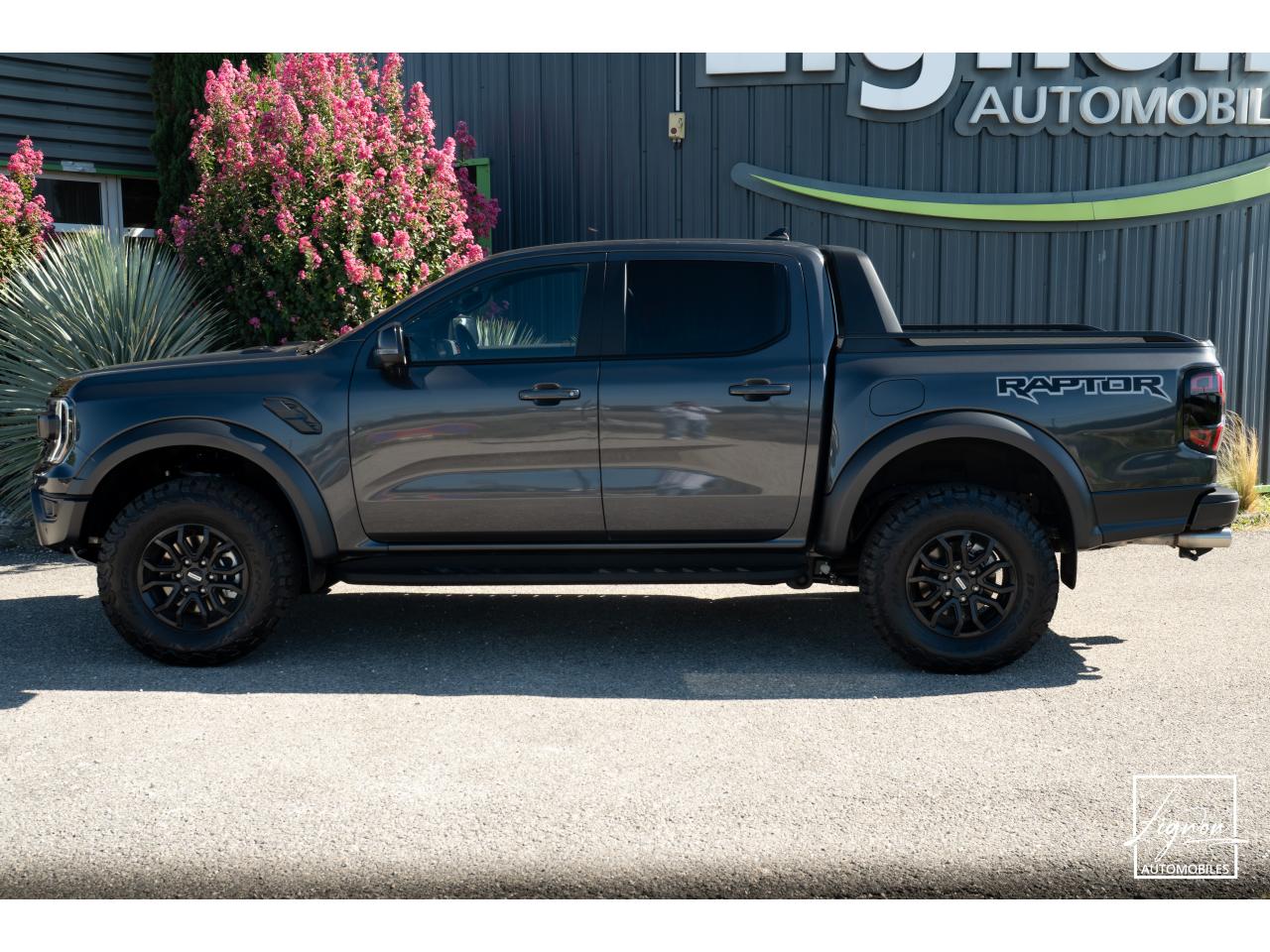 Photo FORD RANGER Raptor 3.0 V6 EcoBoost - 292 - BVA 2026 4 places - TVA Apparente - à partir de 752 euros