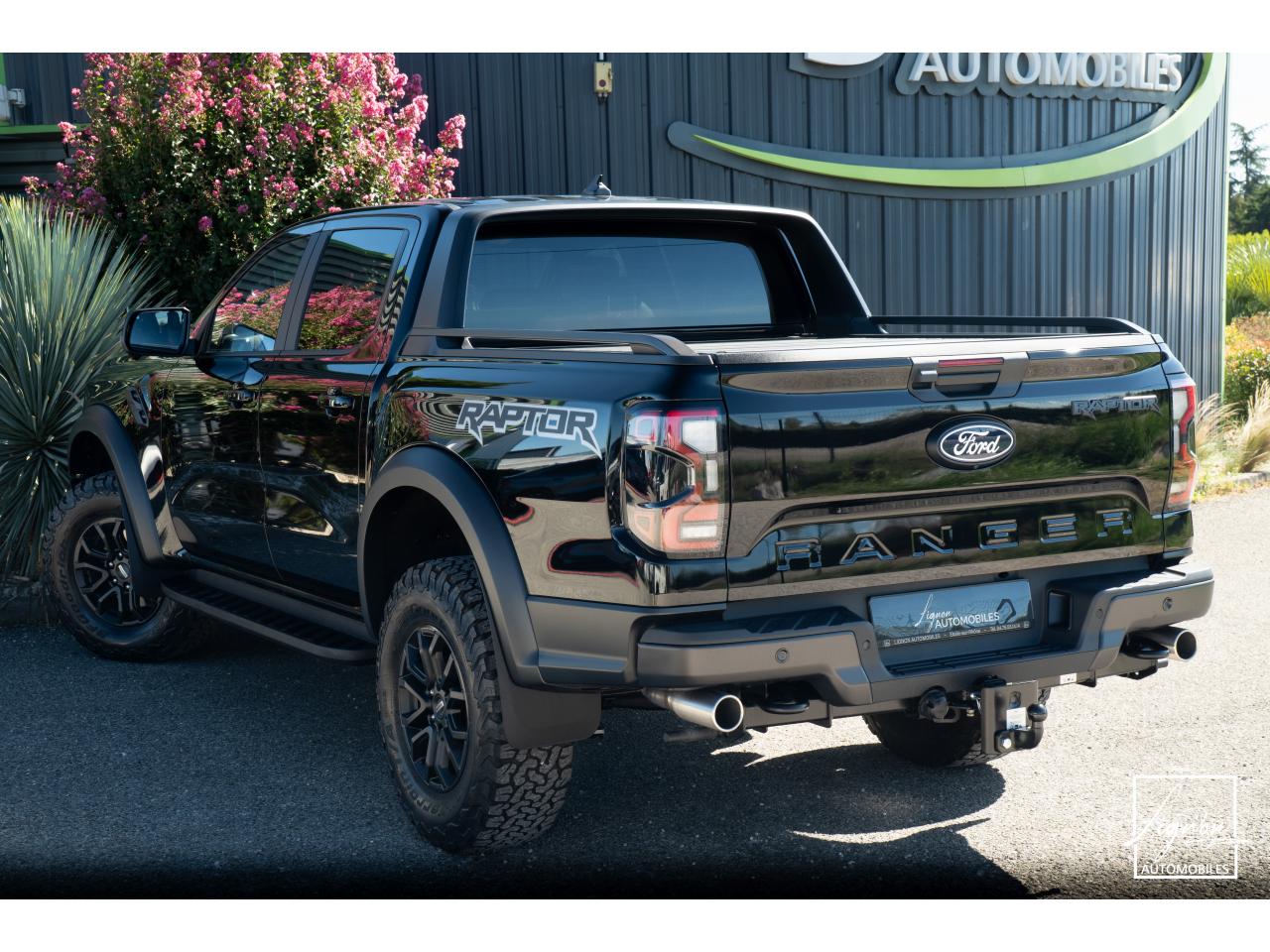 Photo FORD RAPTOR 3.0 V6 EcoBoost 292 - NEUF  2026 - 4 places - TVA Apparente - à partir de 752 euros
