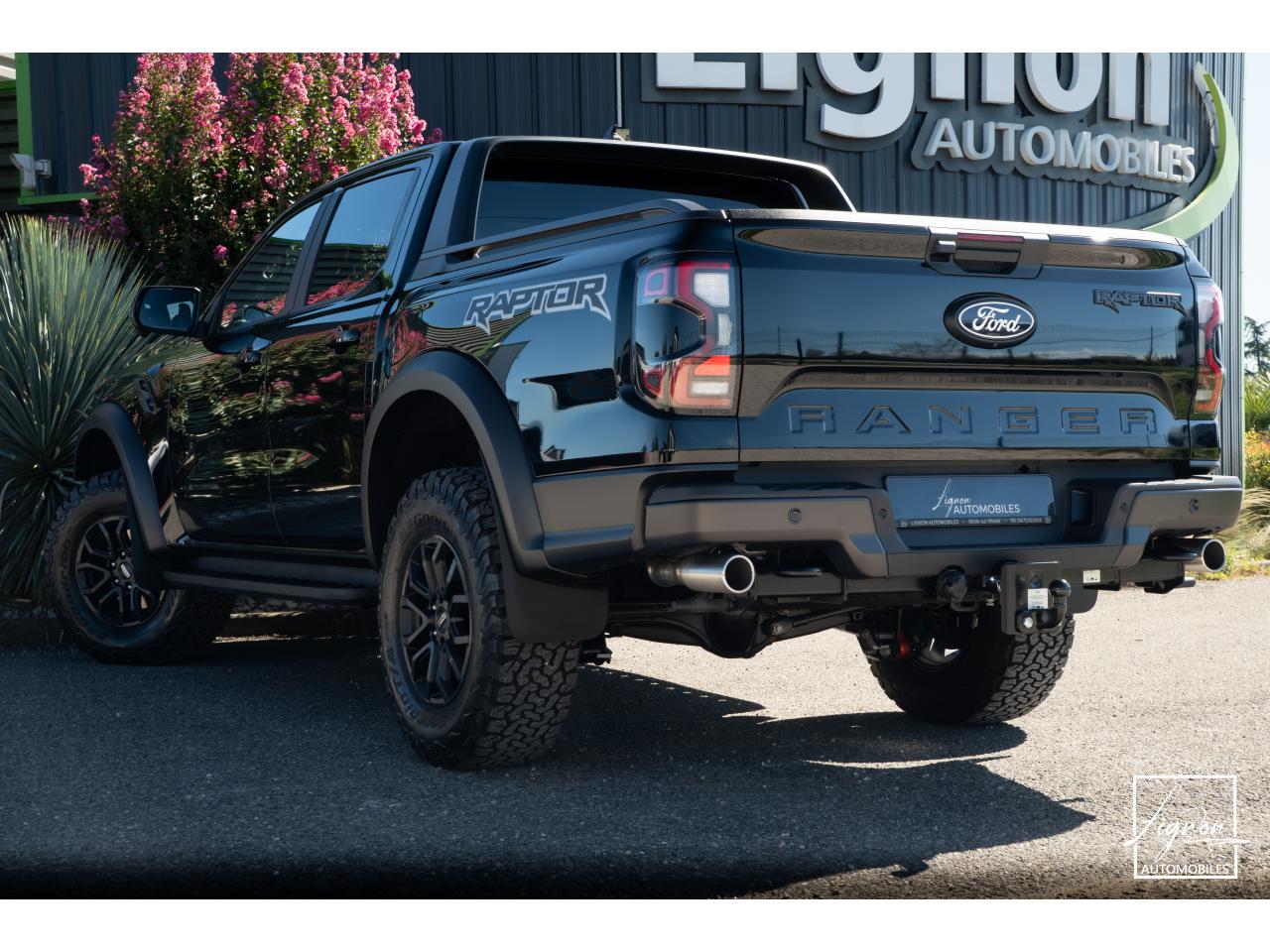 Photo FORD RAPTOR 3.0 V6 EcoBoost 292 - NEUF  2026 - 4 places - TVA Apparente - à partir de 752 euros