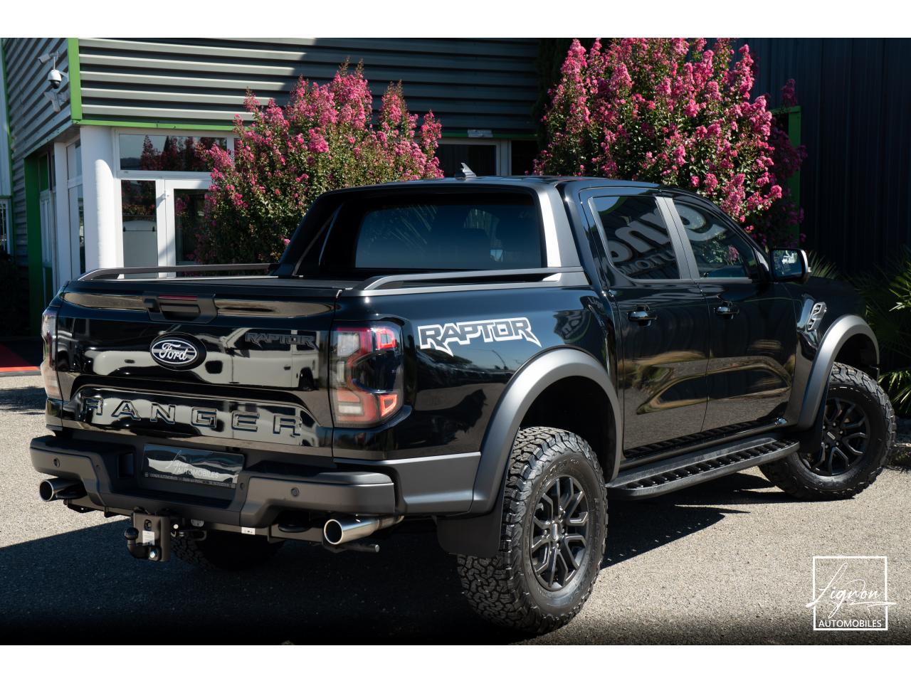 Photo FORD RAPTOR 3.0 V6 EcoBoost 292 - NEUF  2026 - 4 places - TVA Apparente - à partir de 752 euros