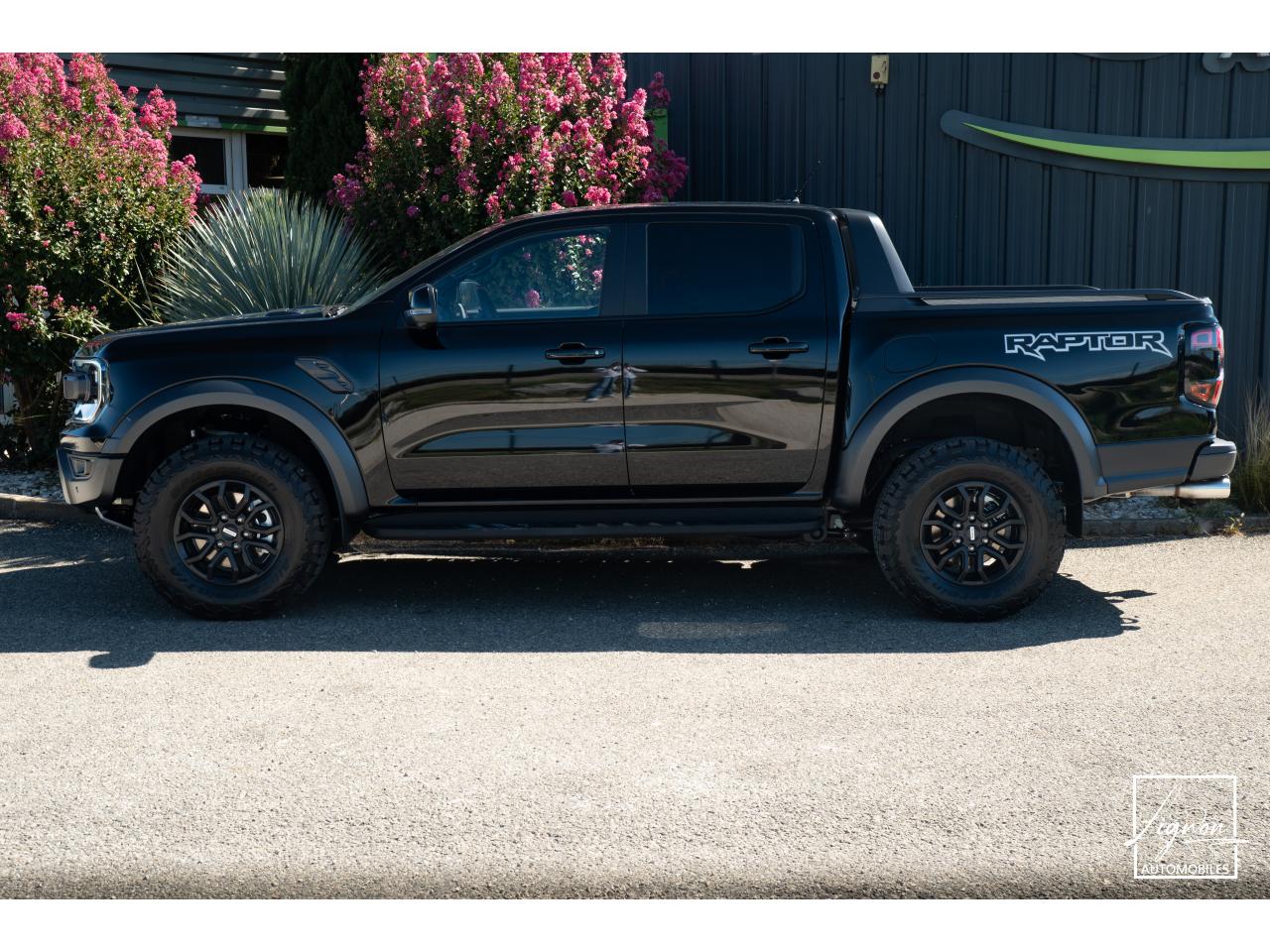 Photo FORD RANGER Raptor 3.0 V6 EcoBoost - 292 - BVA 2026 - 4 places - TVA Apparente - à partir de 740 euros