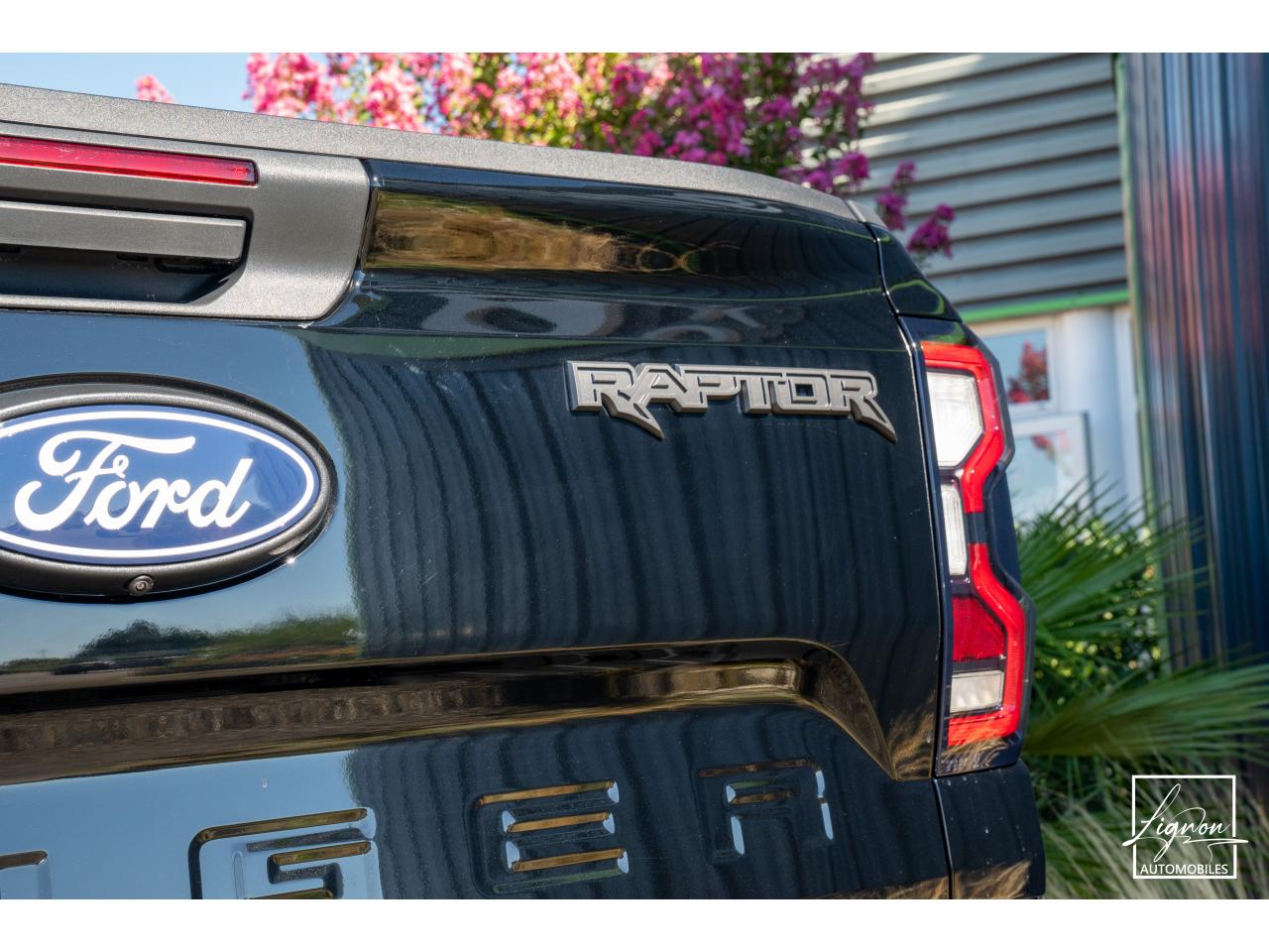 Photo FORD RANGER Raptor 3.0 V6 EcoBoost - 292 - BVA 2026 - 4 places - TVA Apparente - à partir de 740 euros