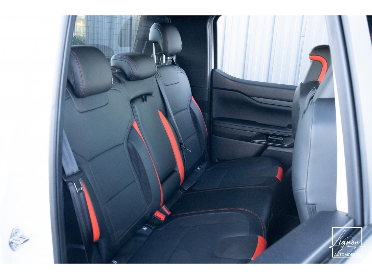 Photo FORD RAPTOR 3.0 V6 EcoBoost - 292 - BVA 2026 4 places - TVA Apparente - à partir de 752 euros
