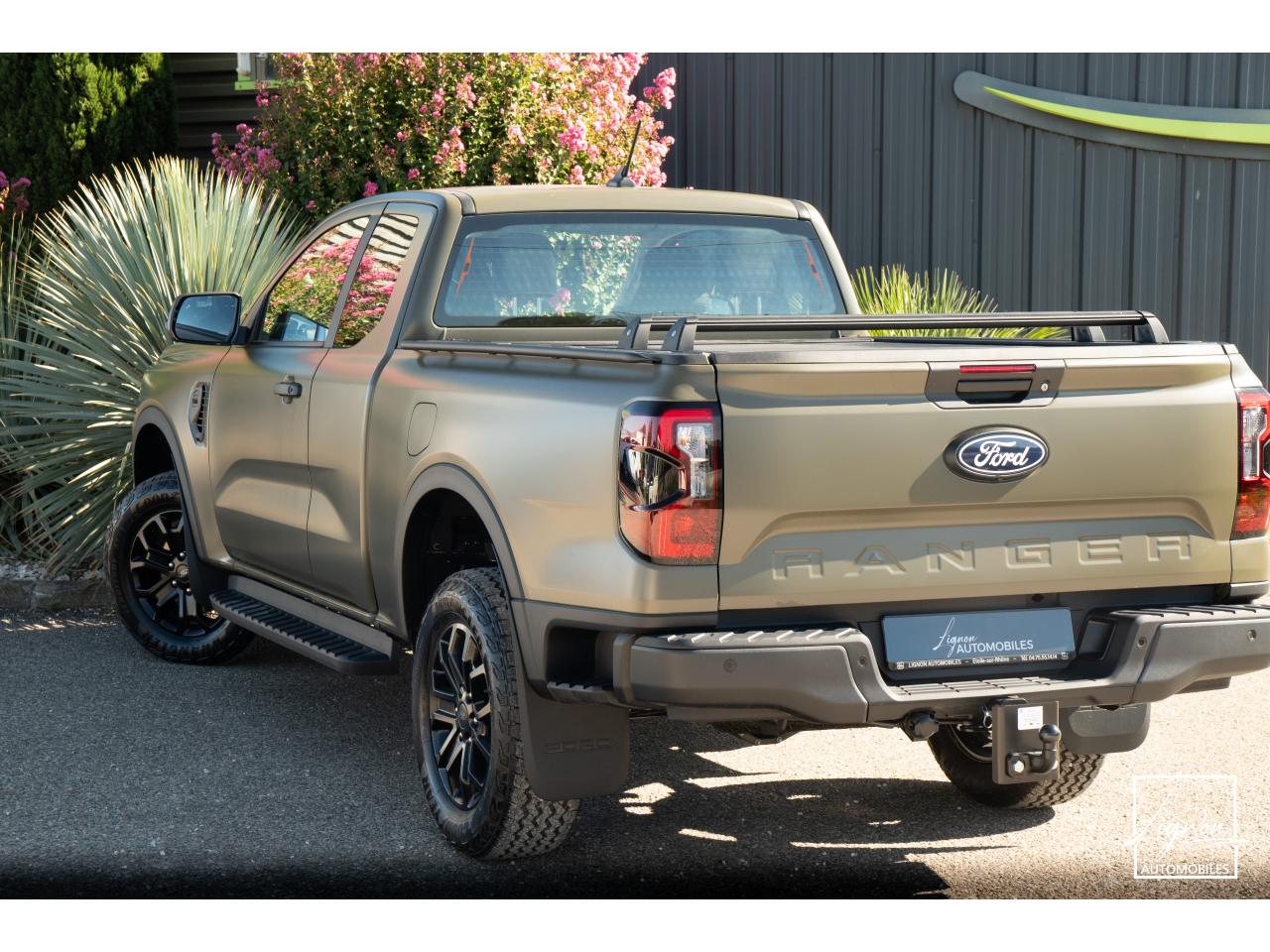 Photo FORD RANGER XLT 3.0 V6 EcoBlue - 240 - BVA SUPER CABINE TVA RECUPERABLE - à partir de 488 euros