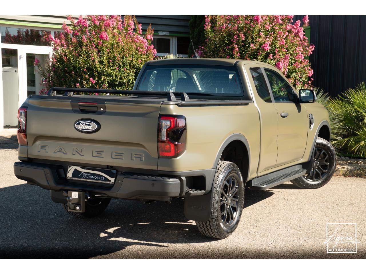Photo FORD RANGER XLT 3.0 V6 EcoBlue - 240 - BVA SUPER CABINE TVA RECUPERABLE - à partir de 488 euros