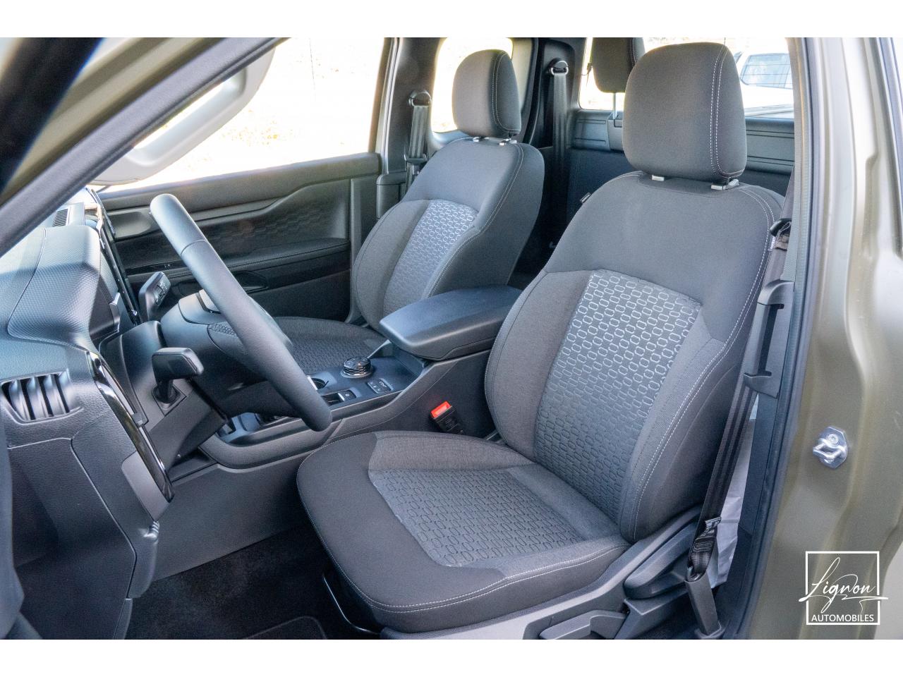 Photo FORD RANGER XLT 3.0 V6 EcoBlue - 240 - BVA SUPER CABINE TVA RECUPERABLE - à partir de 488 euros