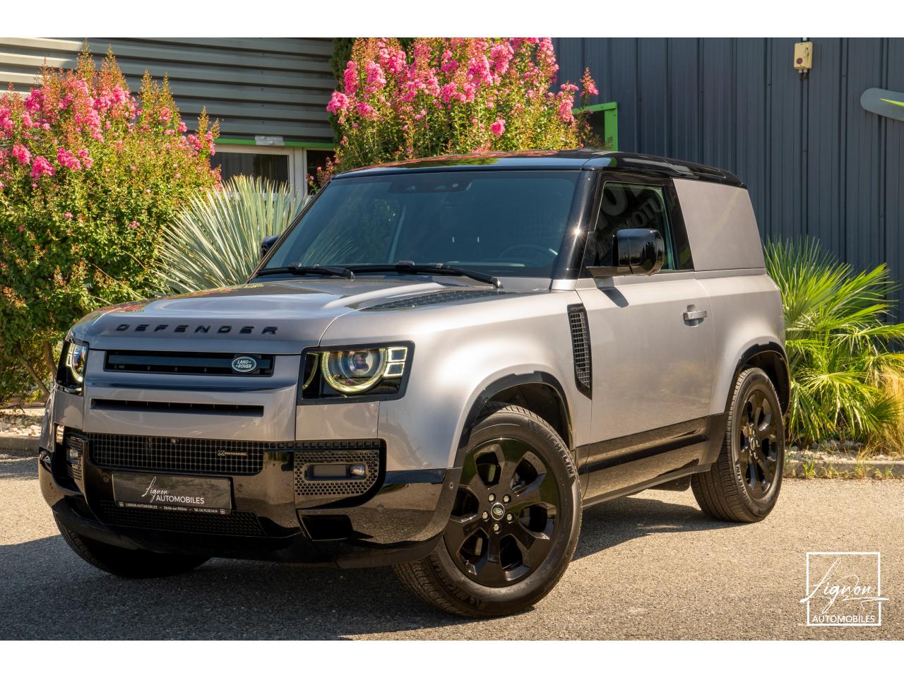 2270 LAND ROVER DEFENDER 90 3.0 D250 MHEV – BVA  II 90 HARD TOP X-Dynamic SE – TVA Récupérable – à partir de 606 euros