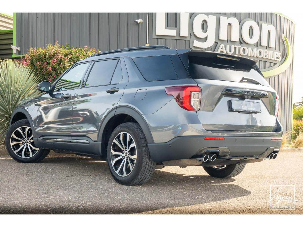 Photo FORD EXPLORER 3.0 V6 EcoBoost - 457 Parallel PHEV - BVA i-AWD ST-Line