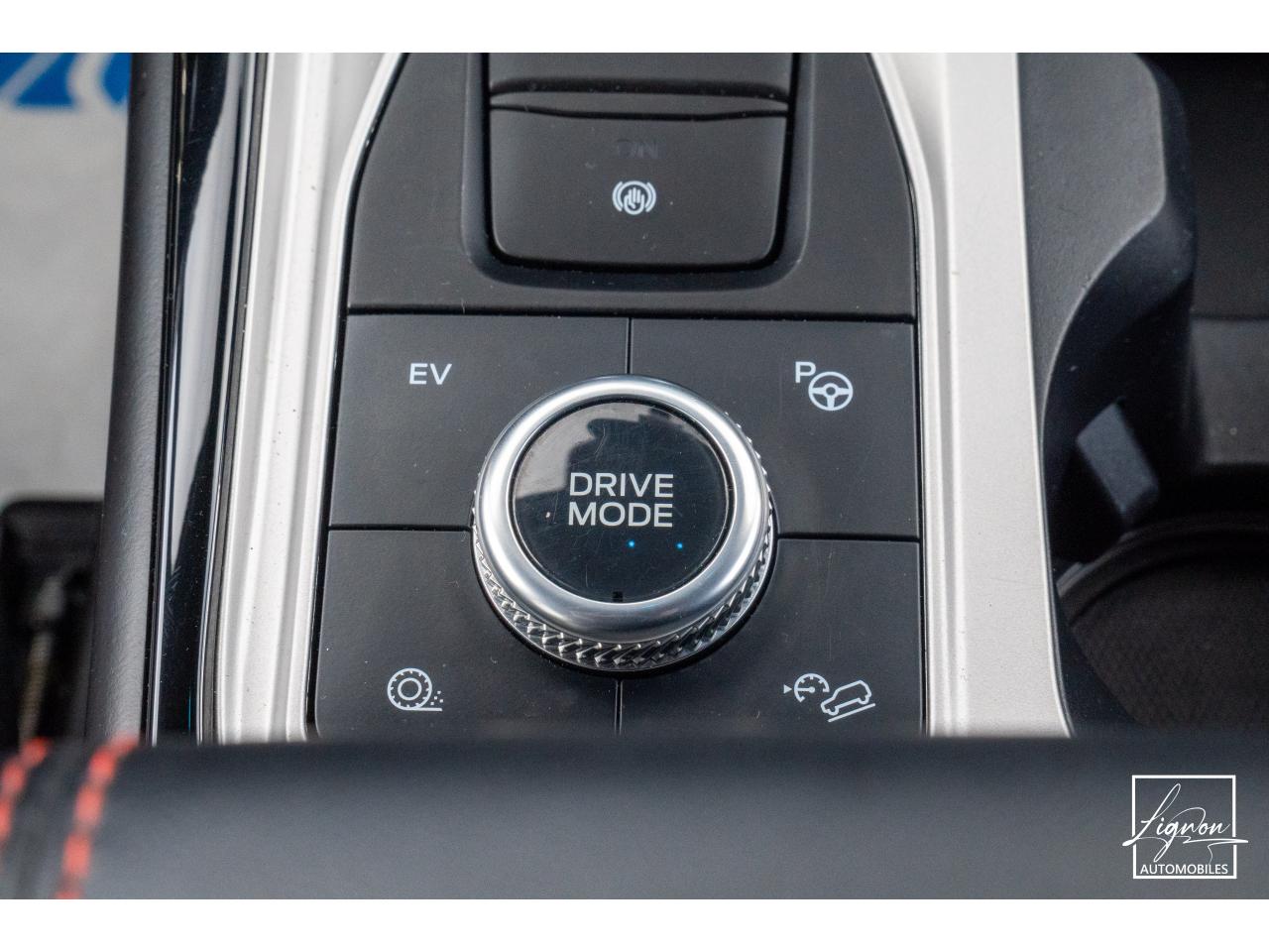 Photo FORD EXPLORER 3.0 V6 EcoBoost - 457 Parallel PHEV - BVA i-AWD ST-Line