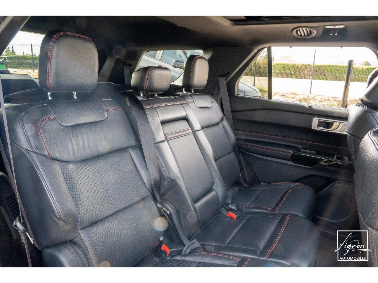 Photo FORD EXPLORER 3.0 V6 EcoBoost - 457 Parallel PHEV - BVA i-AWD ST-Line