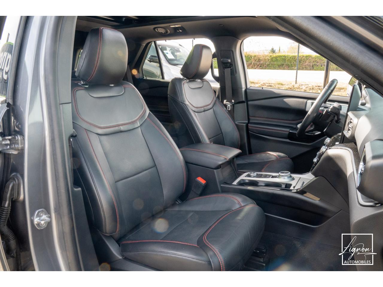 Photo FORD EXPLORER 3.0 V6 EcoBoost - 457 Parallel PHEV - BVA i-AWD ST-Line