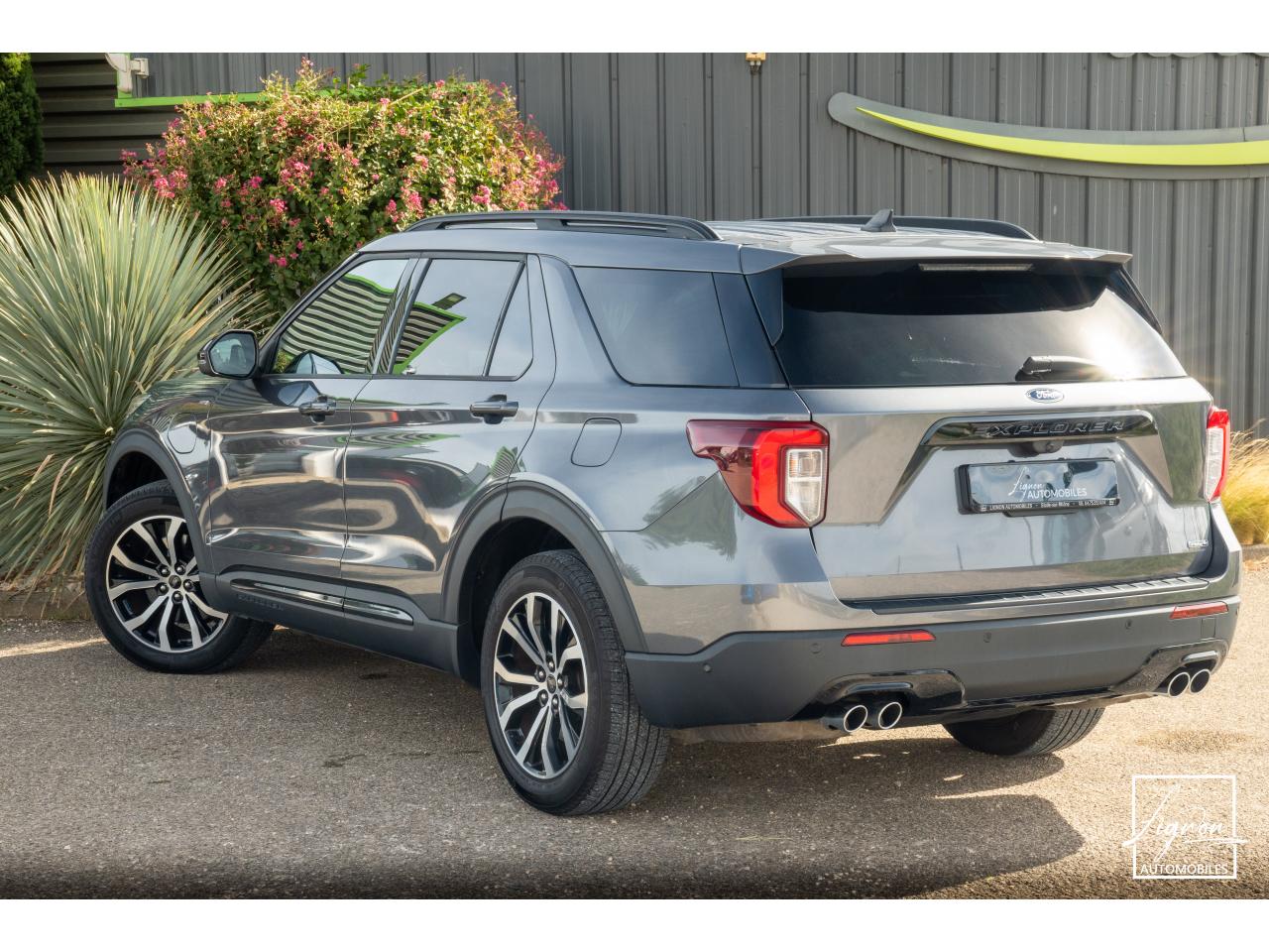Photo FORD EXPLORER 3.0 V6 EcoBoost - 457 Parallel PHEV - BVA i-AWD ST-Line