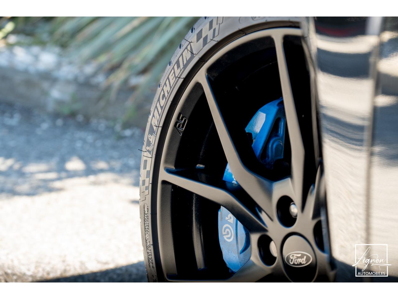 Photo FORD FOCUS RS 2.3 EcoBoost - 350 - 2018 - Jantes Forgé - à partir de 571 euros